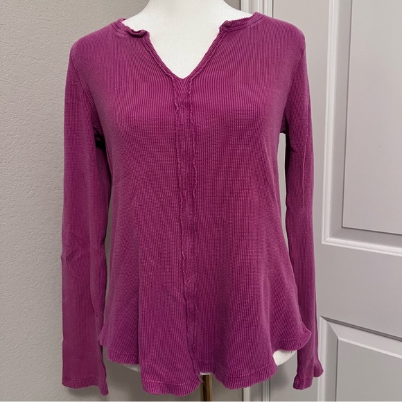 Anthropologie Pilcro thermal long sleeve women’s waffle knit split hem top small - Picture 1 of 16